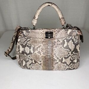 ✨Host Pick ✨Paulo Bentini Genuine Python Handbag with strap, in EUC.